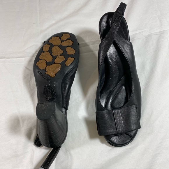 BORN Shoes Woman’s 7 Sling Leather Shoes Heels Chunky Heel Front Bow - Picture 11 of 14